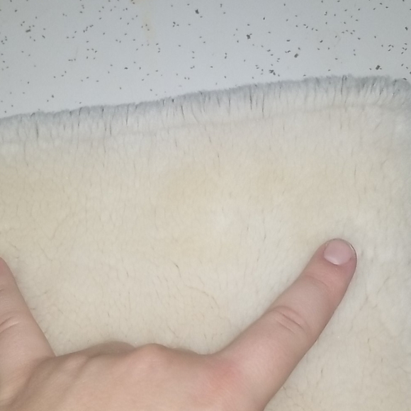 🔴LOWEST!🍁Vintage Milano M, Luxurious Faux Fur Oversized Coat! - Picture 15 of 16